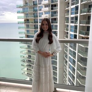 Meet your Posher, Tehillah